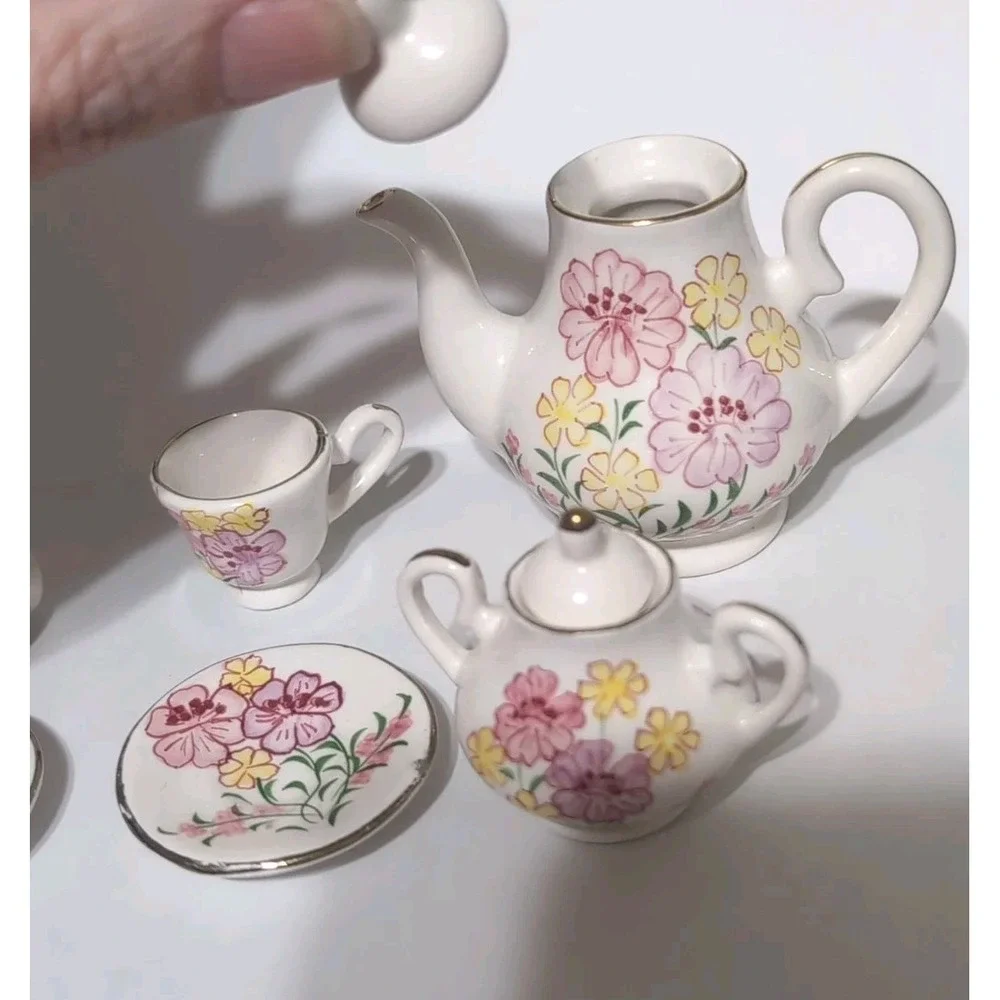 Dollhouse Set Of Miniature Ceramic Plates, Teapot, Cups, & Cream Vintage Flowers